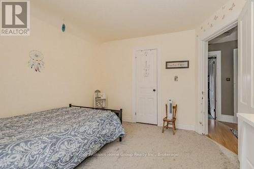 227 Eagle Street S, Cambridge, ON - Indoor Photo Showing Bedroom