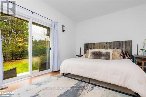 3 - 110 Kellie'S Way, Blue Mountains (Blue Mountain Resort Area), ON - Indoor Photo Showing Bedroom