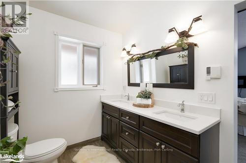 359 Brunel Road, Huntsville (Brunel), ON - Indoor Photo Showing Bathroom