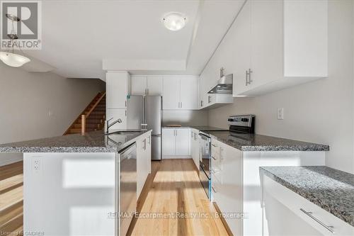 1396 National, Burlington (Tyandaga), ON - Indoor Photo Showing Kitchen With Stainless Steel Kitchen With Upgraded Kitchen