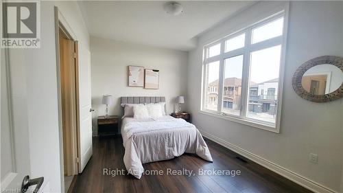 466 Humphrey Street, Hamilton (Waterdown), ON - Indoor Photo Showing Bedroom