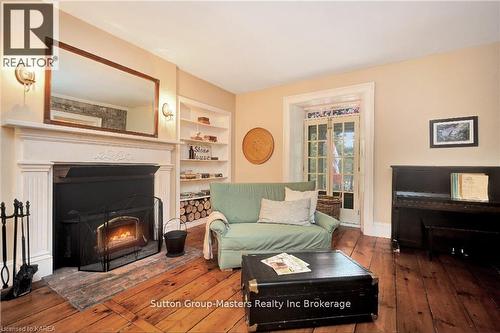 1775 Highway 38, Kingston (City North Of 401), ON - Indoor Photo Showing Living Room With Fireplace