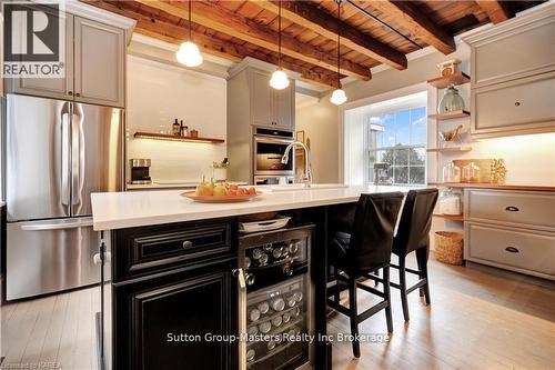 1775 Highway 38, Kingston (City North Of 401), ON - Indoor Photo Showing Kitchen With Upgraded Kitchen