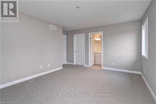 442 Westhaven Street, Waterloo, ON - Indoor Photo Showing Other Room