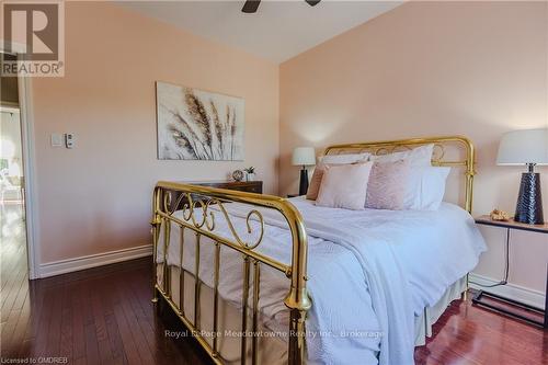 29 Premium Way, Mississauga (Cooksville), ON - Indoor Photo Showing Bedroom