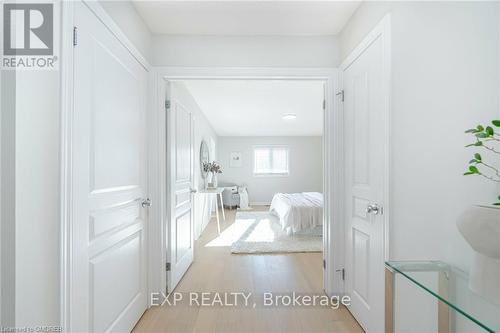 5064 Mercer, Burlington (Appleby), ON - Indoor Photo Showing Other Room