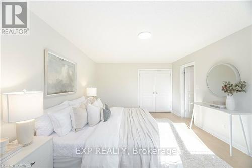 5064 Mercer, Burlington (Appleby), ON - Indoor Photo Showing Bedroom