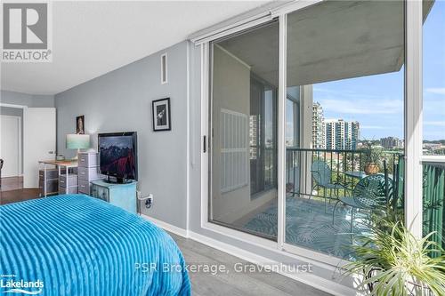 809 - 75 Ellen Street, Barrie (City Centre), ON - Indoor Photo Showing Bedroom