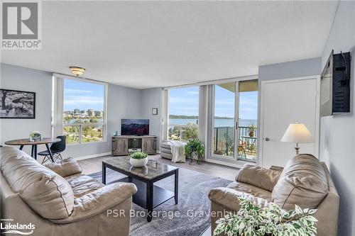 809 - 75 Ellen Street, Barrie (City Centre), ON - Indoor Photo Showing Living Room