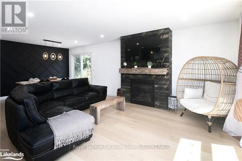 44 Parker Street W, Meaford, ON - Indoor Photo Showing Living Room With Fireplace