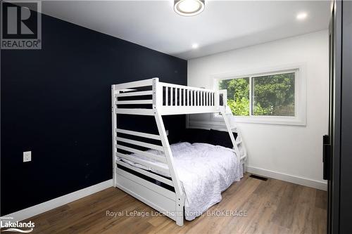 44 Parker Street W, Meaford, ON - Indoor Photo Showing Bedroom