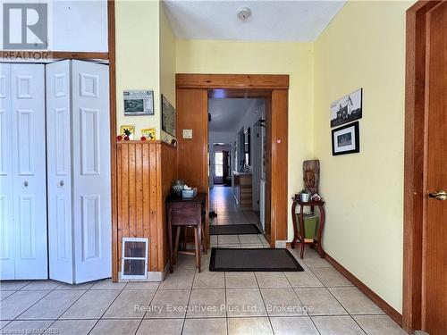 1650 6Th Con Rd W Road, Hamilton, ON - Indoor Photo Showing Other Room