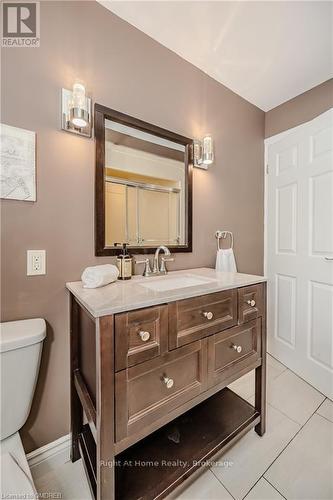 76 Brock Street, Oakville (1002 - Co Central), ON - Indoor Photo Showing Bathroom