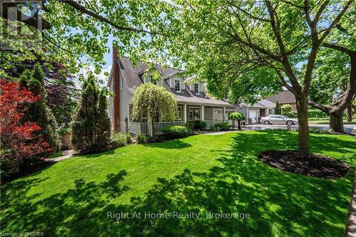 76 Brock Street, Oakville (1002 - Co Central), ON - Outdoor