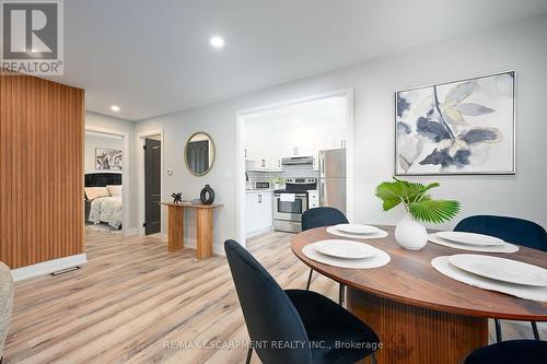 582 Roxborough Avenue, Hamilton, ON - Indoor Photo Showing Dining Room