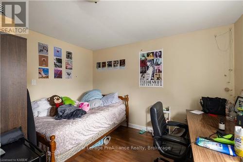 242 Colborne Street, Kingston (East Of Sir John A. Blvd), ON - Indoor Photo Showing Bedroom