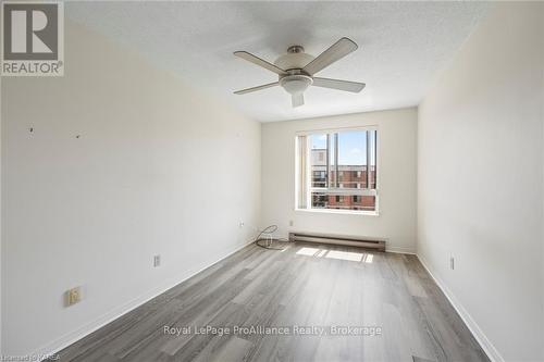 605 - 14 Greenview Drive, Kingston (Central City West), ON - Indoor Photo Showing Other Room