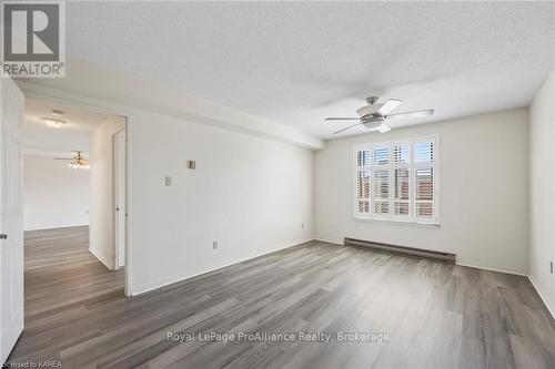 605 - 14 Greenview Drive, Kingston (Central City West), ON - Indoor Photo Showing Other Room