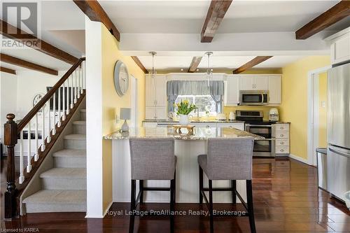 4068 County Road 29, Elizabethtown-Kitley, ON - Indoor Photo Showing Kitchen With Upgraded Kitchen