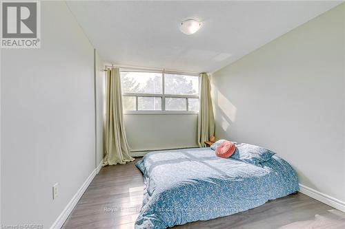 204 - 1950 Main Street W, Hamilton (Ainslie Wood), ON - Indoor Photo Showing Bedroom