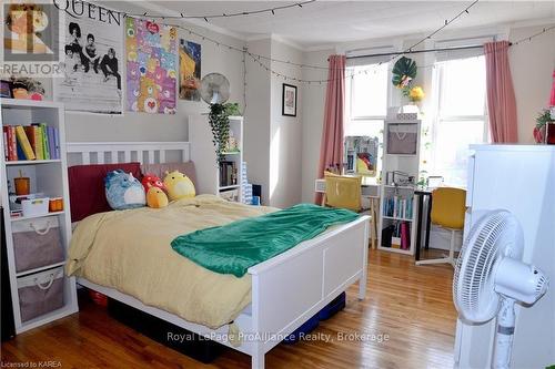 368 Alfred Street, Kingston (East Of Sir John A. Blvd), ON - Indoor Photo Showing Bedroom