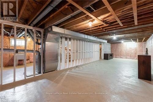 5 Montcalm Street, St. Thomas, ON - Indoor Photo Showing Basement