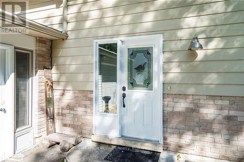 35 Dorcas Avenue, Tiny (Wyevale), ON - Outdoor With Exterior