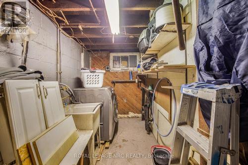 528 Catharine Street N, Hamilton, ON - Indoor Photo Showing Laundry Room