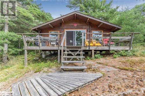 B207-10 Wahsoune Island, The Archipelago, ON - Outdoor With Deck Patio Veranda