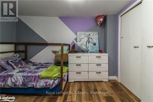 200 Sutherland Street N, Clearview (Stayner), ON - Indoor Photo Showing Bedroom