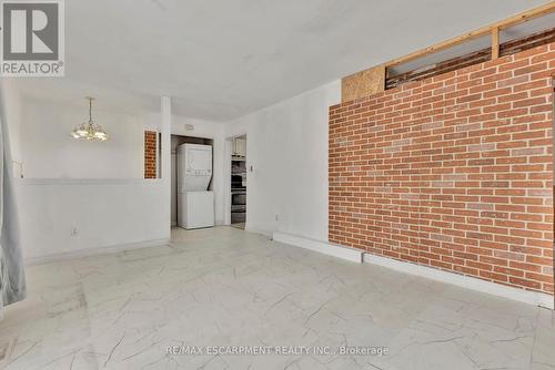 15 Mellenby Street, Hamilton, ON - Indoor Photo Showing Other Room