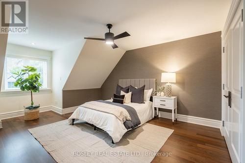 115 Rosemary Lane, Hamilton, ON - Indoor Photo Showing Bedroom