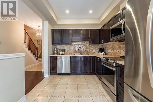 10 - 45 Seabreeze Crescent, Hamilton, ON - Indoor Photo Showing Kitchen With Stainless Steel Kitchen With Double Sink With Upgraded Kitchen