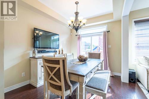 10 - 45 Seabreeze Crescent, Hamilton, ON - Indoor Photo Showing Dining Room