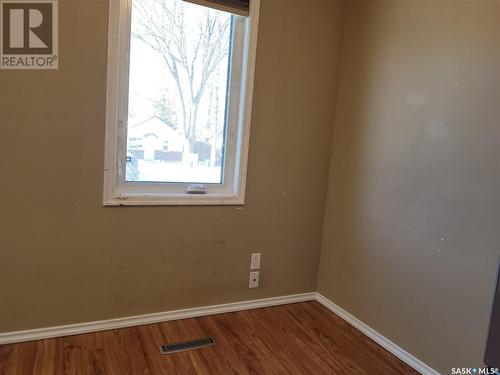 1532 G Avenue N, Saskatoon, SK - Indoor Photo Showing Other Room