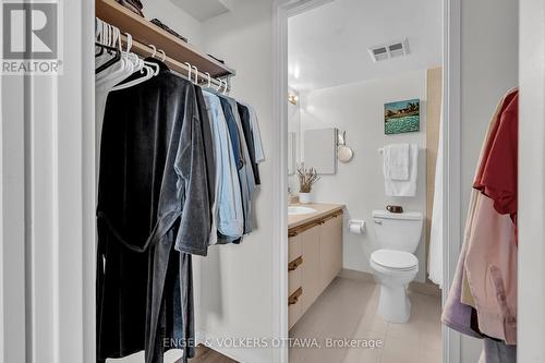 1006 - 1705 Playfair Drive, Ottawa, ON - Indoor Photo Showing Bathroom