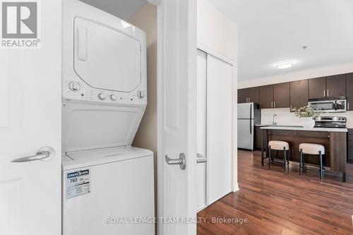 215 - 429 Kent Street, Ottawa, ON - Indoor Photo Showing Laundry Room