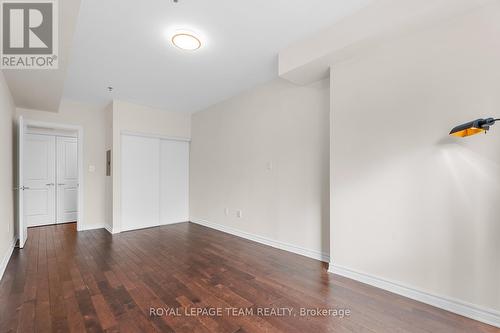 215 - 429 Kent Street, Ottawa, ON - Indoor Photo Showing Other Room