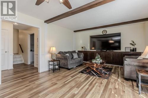 154 Hendrie Avenue, Burlington, ON - Indoor Photo Showing Living Room