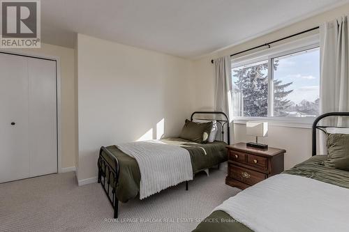 154 Hendrie Avenue, Burlington, ON - Indoor Photo Showing Bedroom