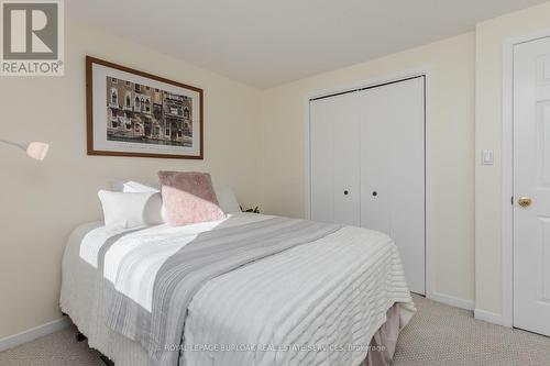 154 Hendrie Avenue, Burlington, ON - Indoor Photo Showing Bedroom