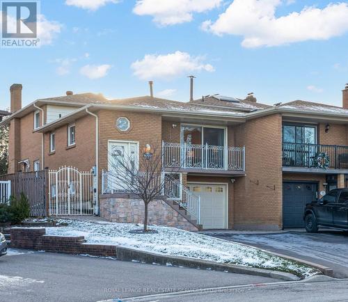 4274 Ryeford Court, Mississauga, ON - Outdoor With Balcony