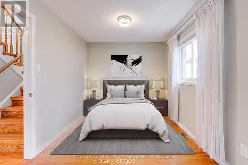 4274 Ryeford Court, Mississauga, ON - Indoor Photo Showing Bedroom