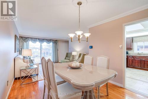 4274 Ryeford Court, Mississauga, ON - Indoor Photo Showing Dining Room