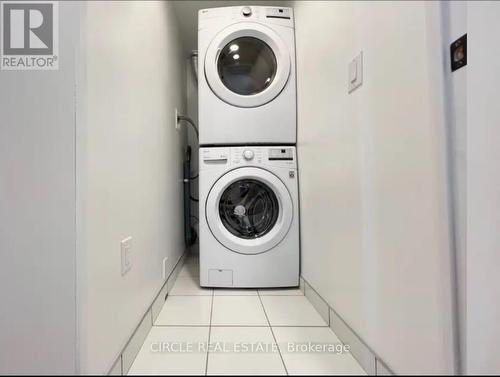 216 - 10 Lagerfeld Drive, Brampton, ON - Indoor Photo Showing Laundry Room