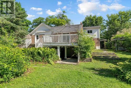 643 North Lake Road, Richmond Hill, ON - Outdoor With Deck Patio Veranda