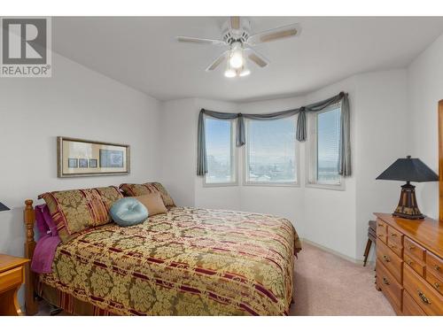 Secondary Bedroom - 1329 Klo Road Unit# 315, Kelowna, BC - Indoor Photo Showing Bedroom