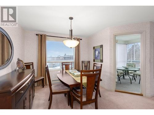 1329 Klo Road Unit# 315, Kelowna, BC - Indoor Photo Showing Dining Room