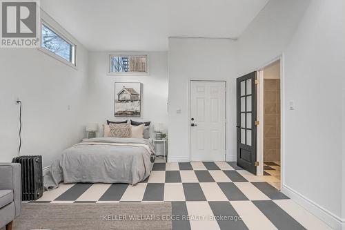 187 Fern Avenue, Toronto, ON - Indoor Photo Showing Bedroom