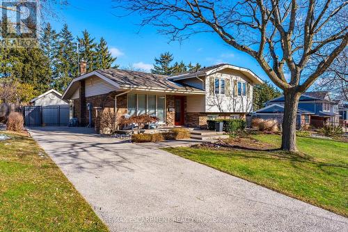 2014 Cavendish Drive, Burlington, ON - Outdoor